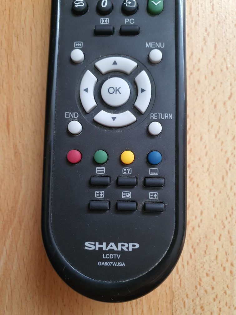 Pilot do telewizora Sharp GA607WJSA, sprawny