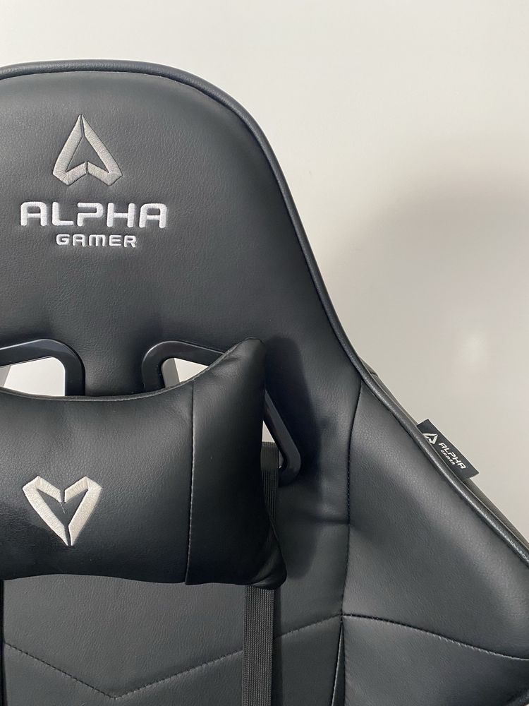 Cadeira Gaming - Alpha Gamer