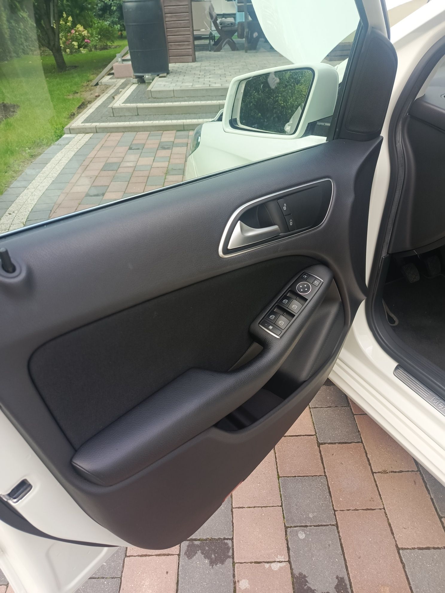 Mercedes-Benz B 1.5 CDI 2014r