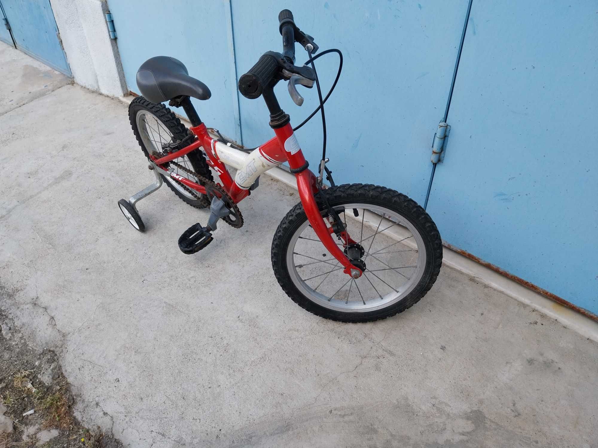 Bicicleta RODA 16 para 3 a  5 anos de idade