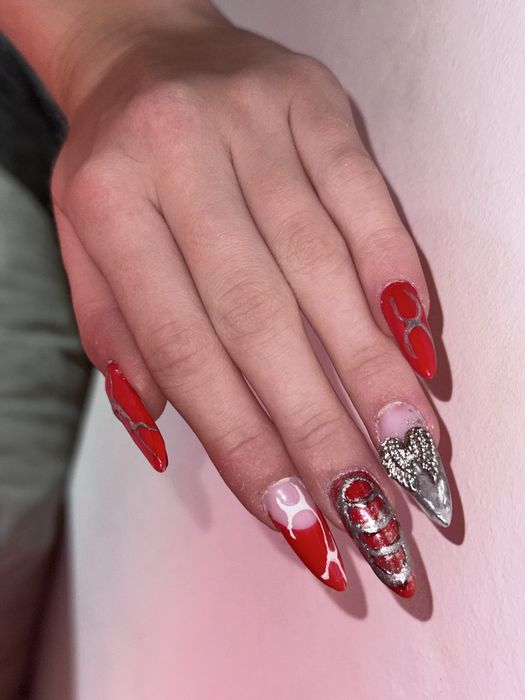 Manicure hybrydowy,przedluzanie paznokci
