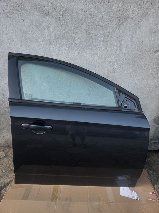 Drzwi prawy przód Ford Mondeo mk4 lakier x6