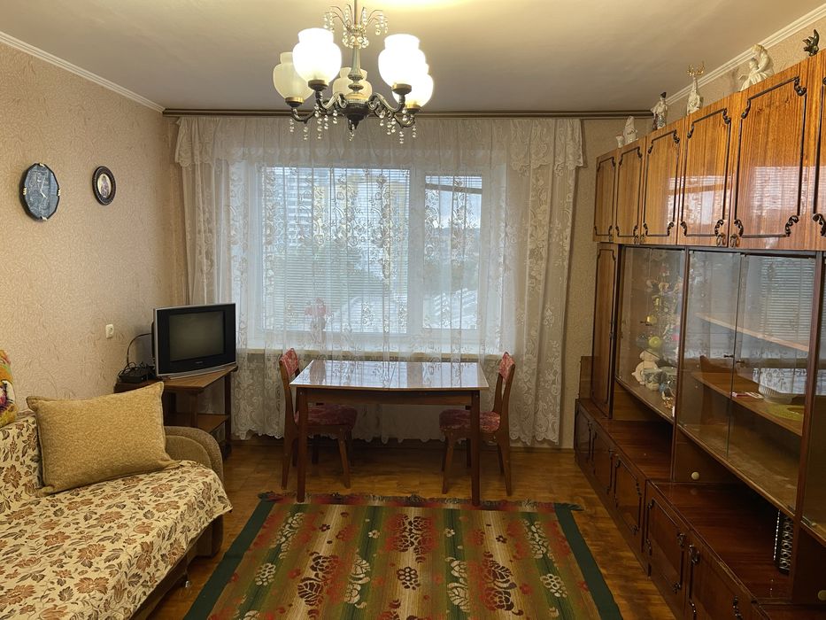 Сдам 2 комнатную квартиру