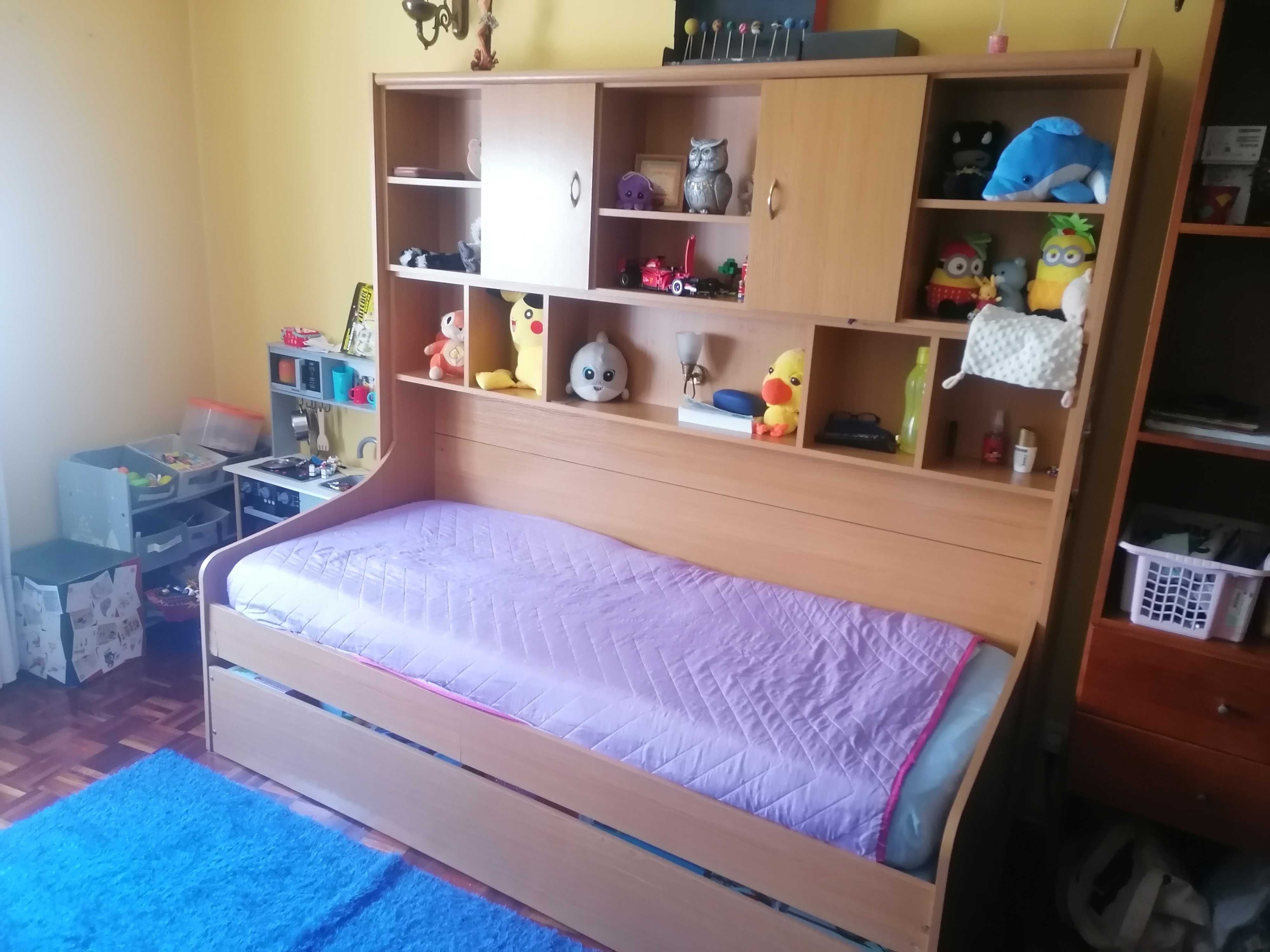 Estudio com duas camas