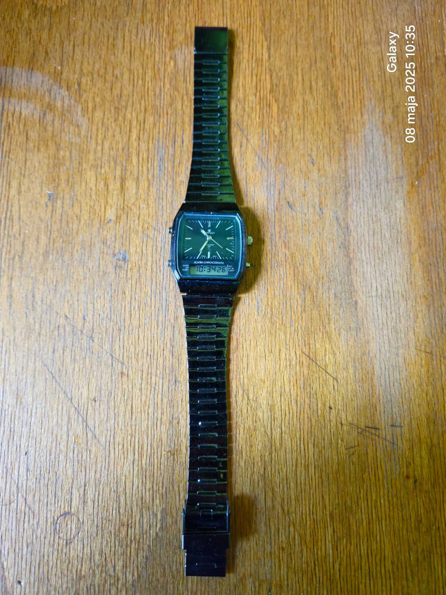 Zegarek marki PERFECT Made in Japan