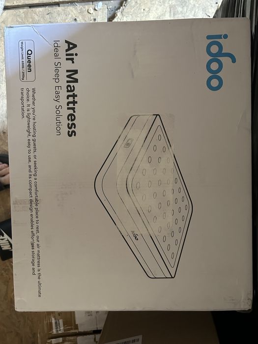 Матрац зі встроєним насосом