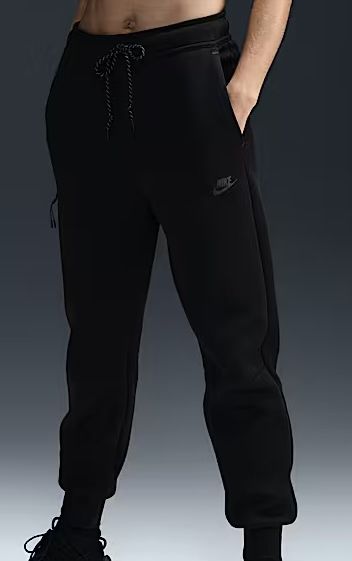 Продам женские штаны Nike Sportswear Tech Fleece, размер S.