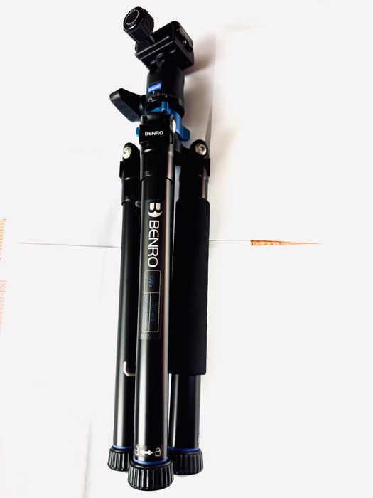 Трипод Benro  IS05