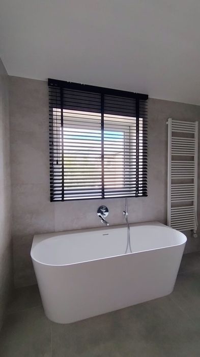 Plisy, rolety rzymskie, żaluzje drewniane aluminiowe, rolety w kasecie