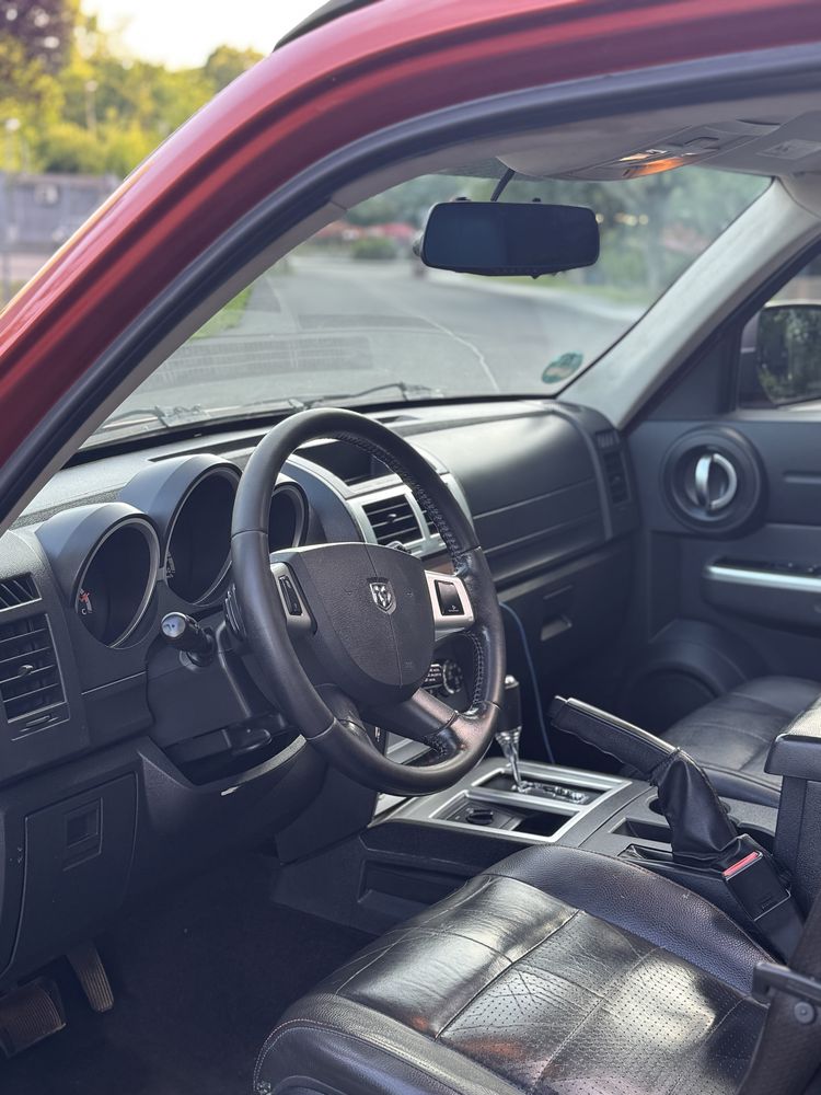 Dodge Nitro 2.8 CRD Automat zadbana