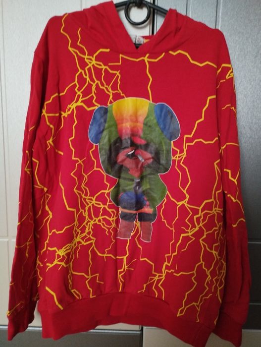 Яскраве худі з капішоном