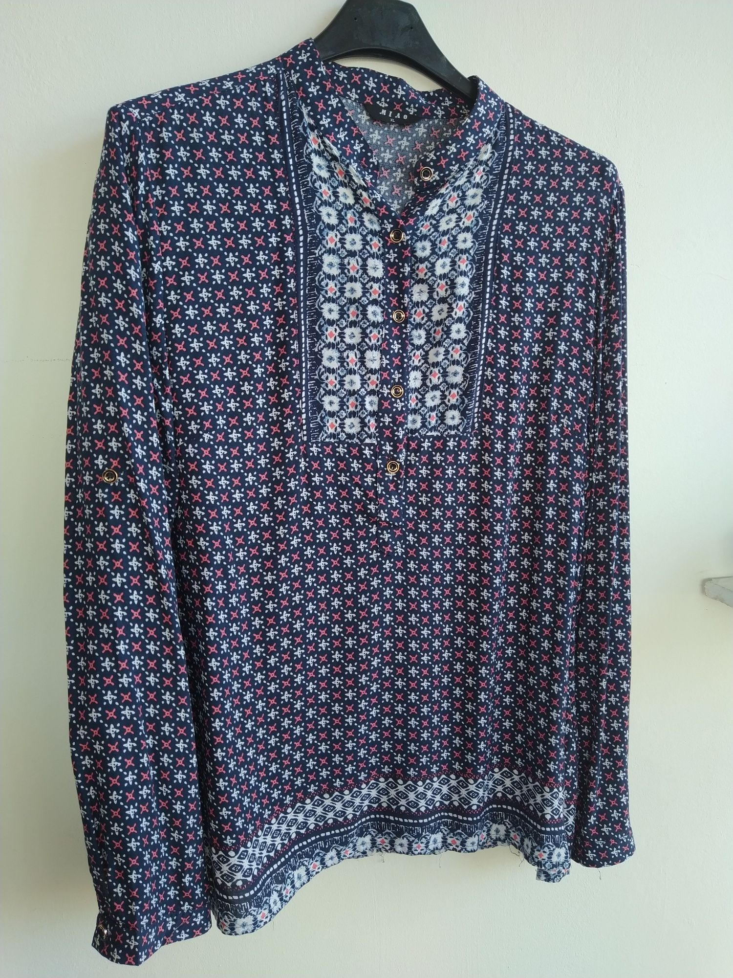 Blusa / túnica azul estilo étnico - Tamanho XL