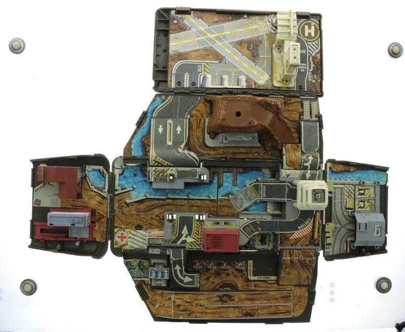 Micro Machines Super Van City Army Combat - 1991