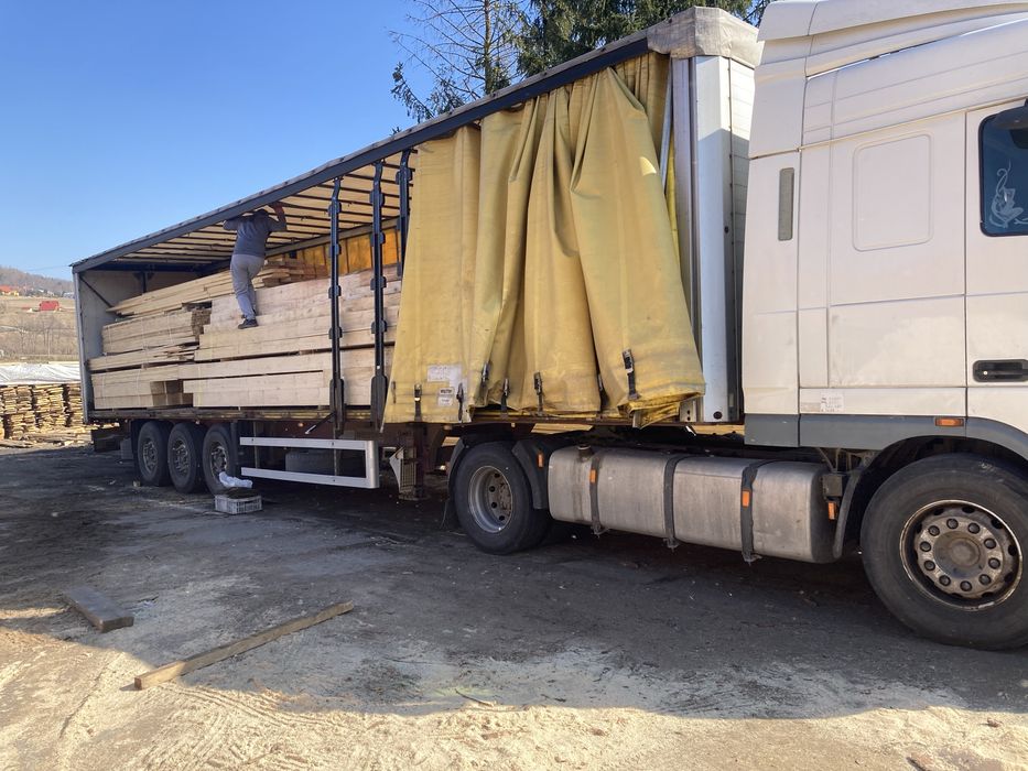 Więźba dachowa kantówki tarcica