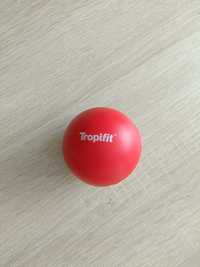 Czerwona piłeczka gumowa Tropifit