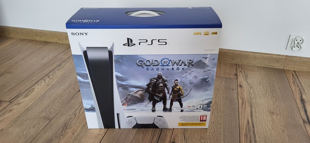 Sony PlayStation 5 + God of War Ragnarok