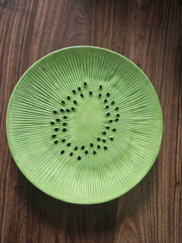 Zestaw home&you 13 sztuk  miski kubki talerz pojemnik owoce kiwi arbuz
