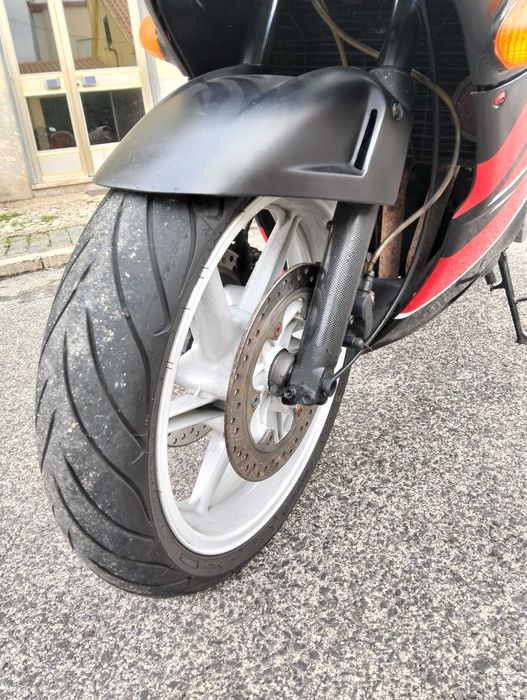 Vendo ou troco por carro