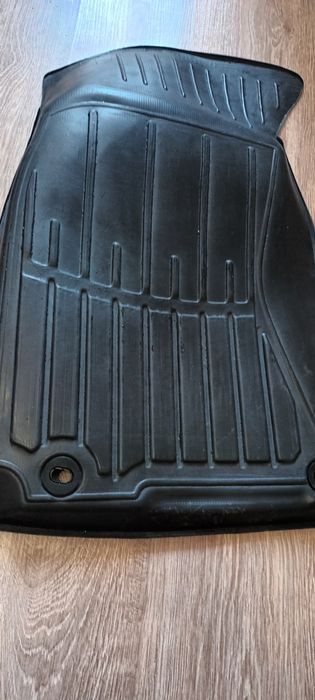 Продам килимки Stingray для Skoda Superb I (3U) (2001-2008)