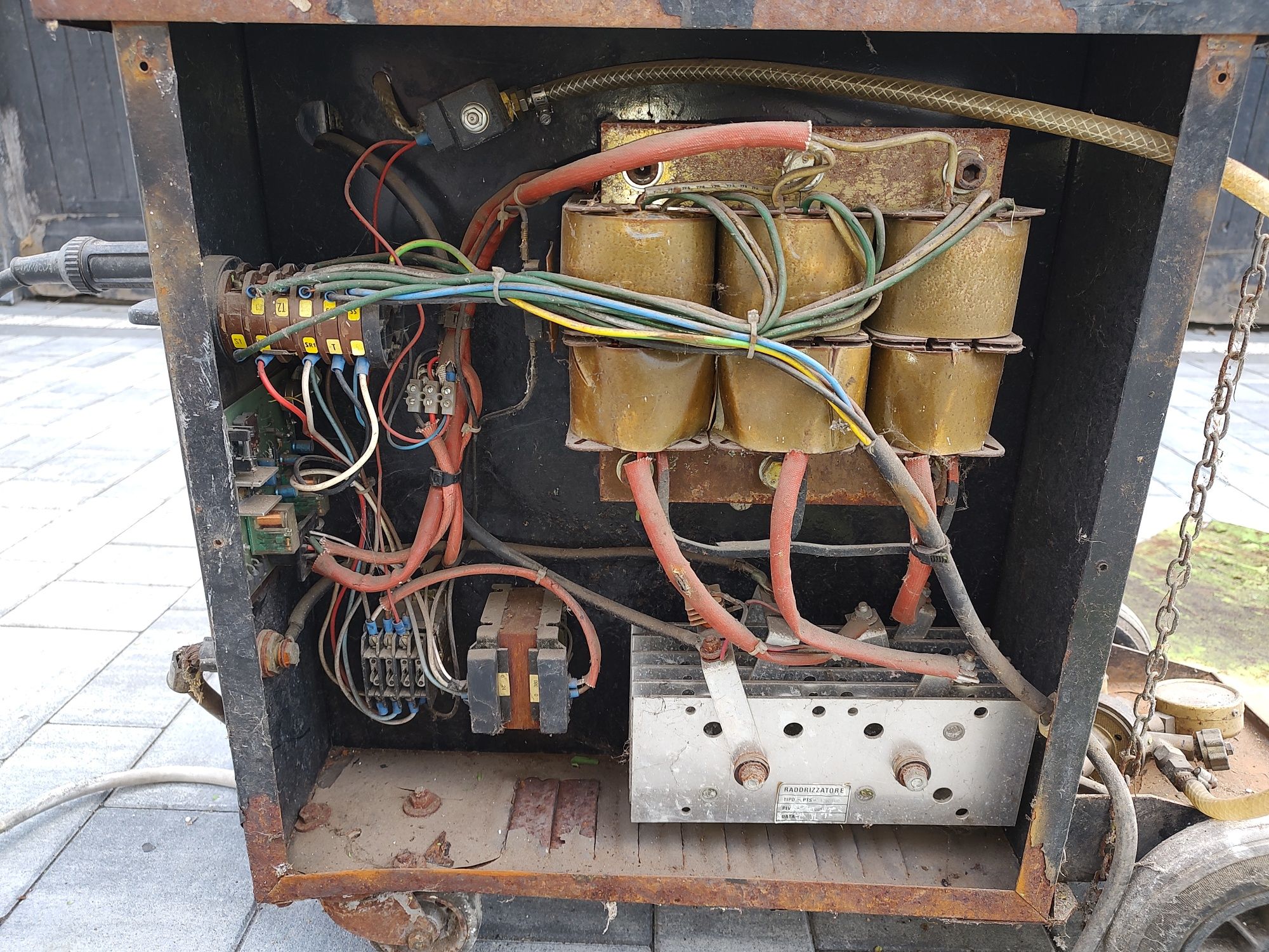 Spawarka Migatronic auto mig 180 sprawny.