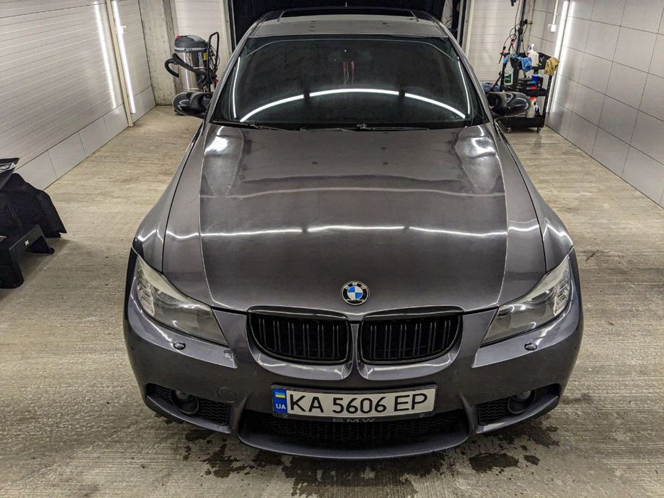 Продам Bmw e90.