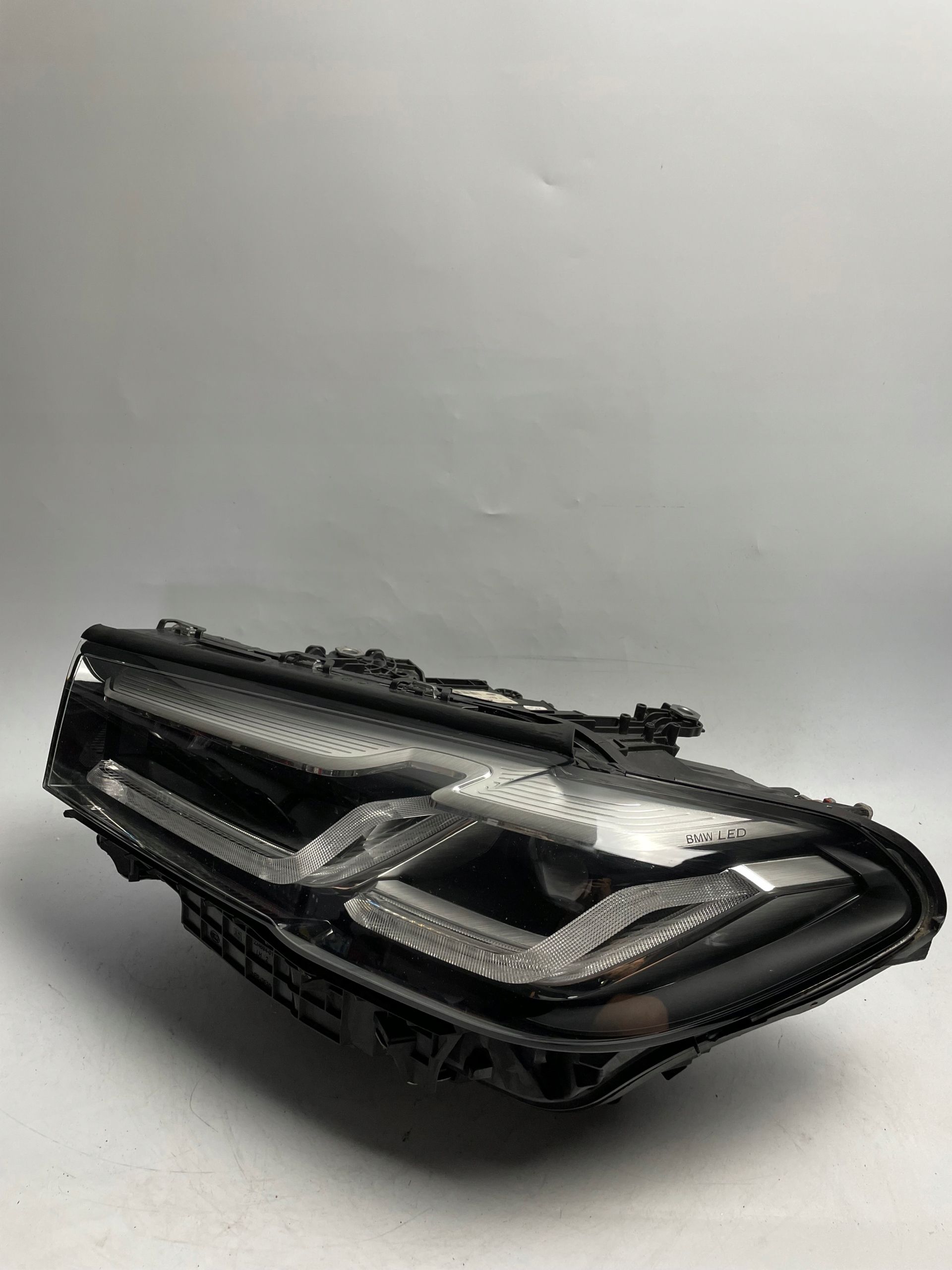 Lampa lewa przednia Full LED BMW G30 G31 LIFT 5A388C7-04