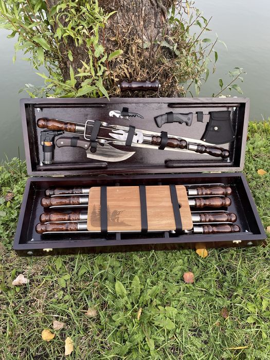 Подарунковий набір шампурів чоловіку МИСЛИВЕЦЬ