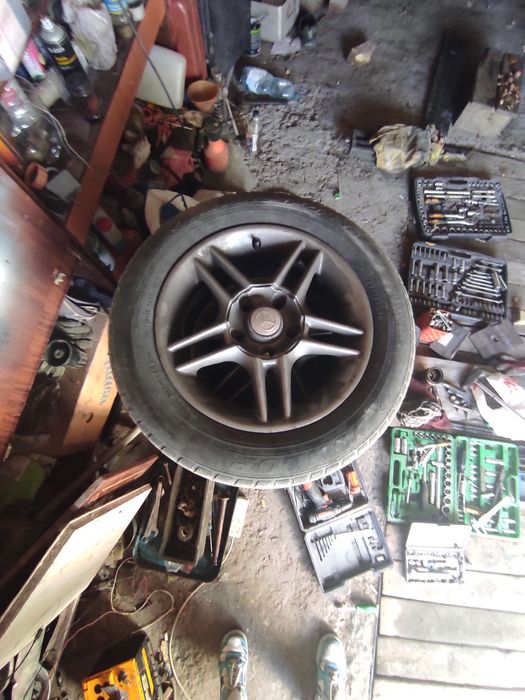 Автомобиль Mazda 626