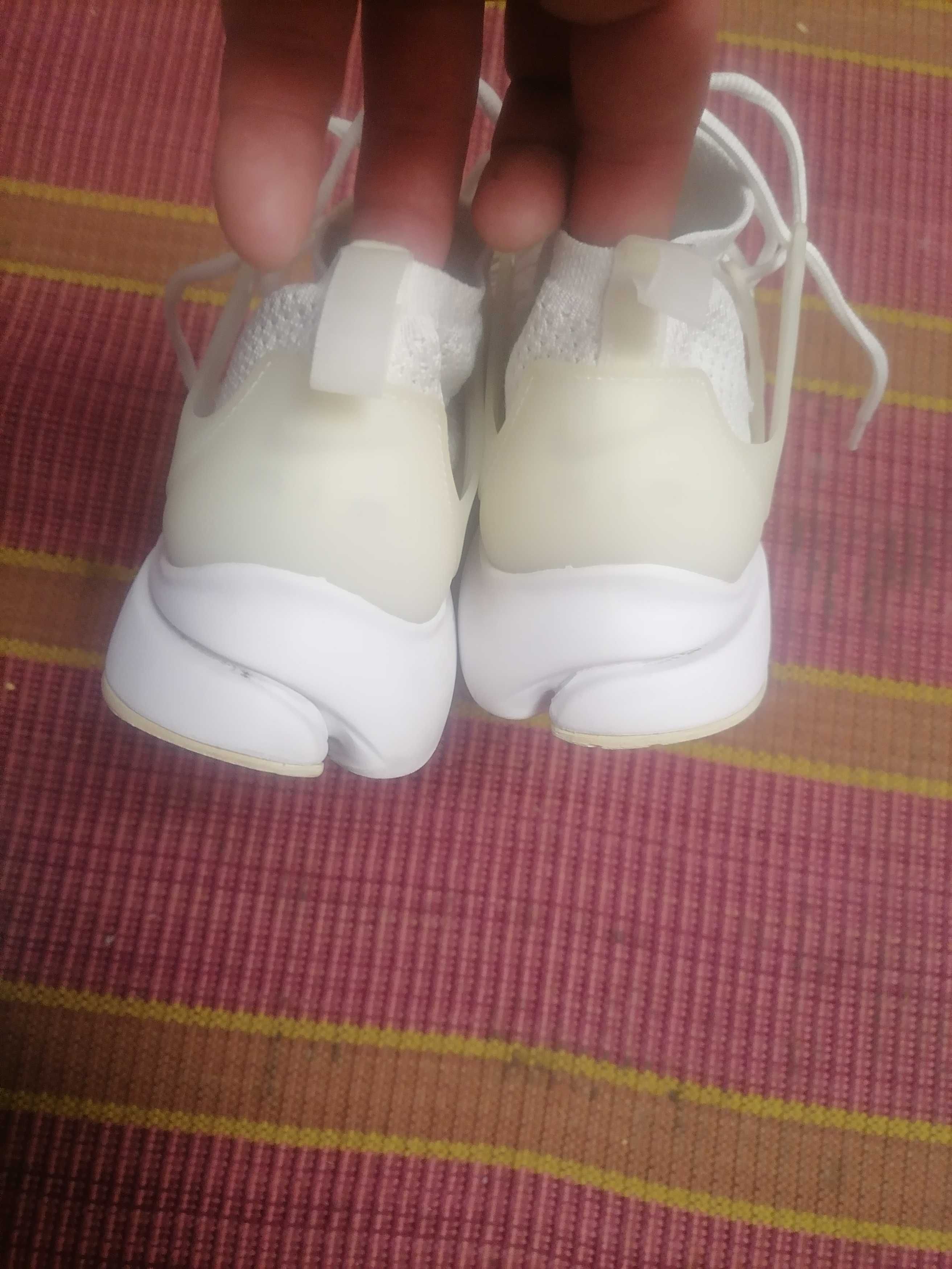 Кросівки Найк  AIR max Presto 43 р. 27 см.