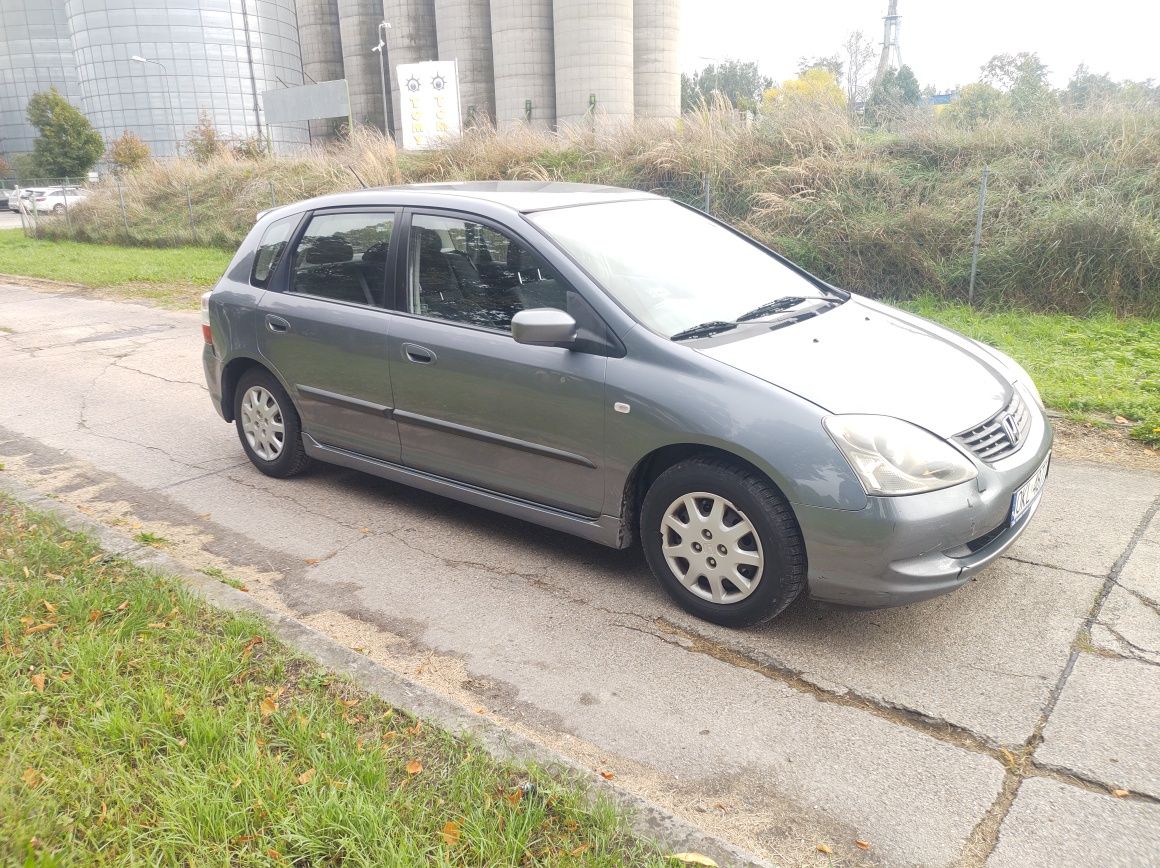 Honda Civic*2004 rok * 1,4 benzyna