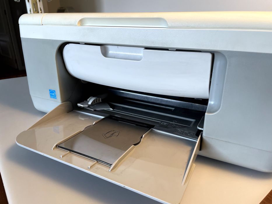 "Impressora HP DeskJet F2280 Completa - com Oferta de Tinteiro
