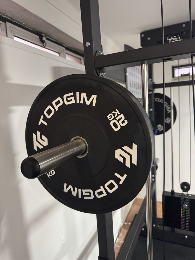 Máquina Multifuncional TITANIUM STRENGTH B200 V3 + extras