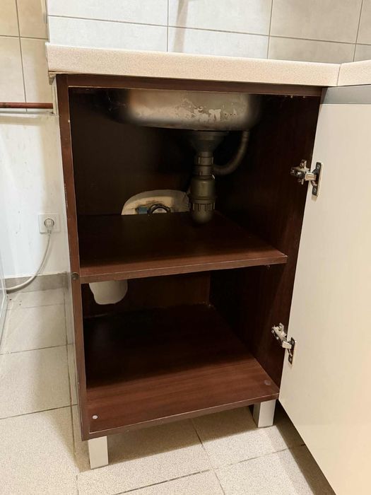 Meble kuchenne z frontami na połysk