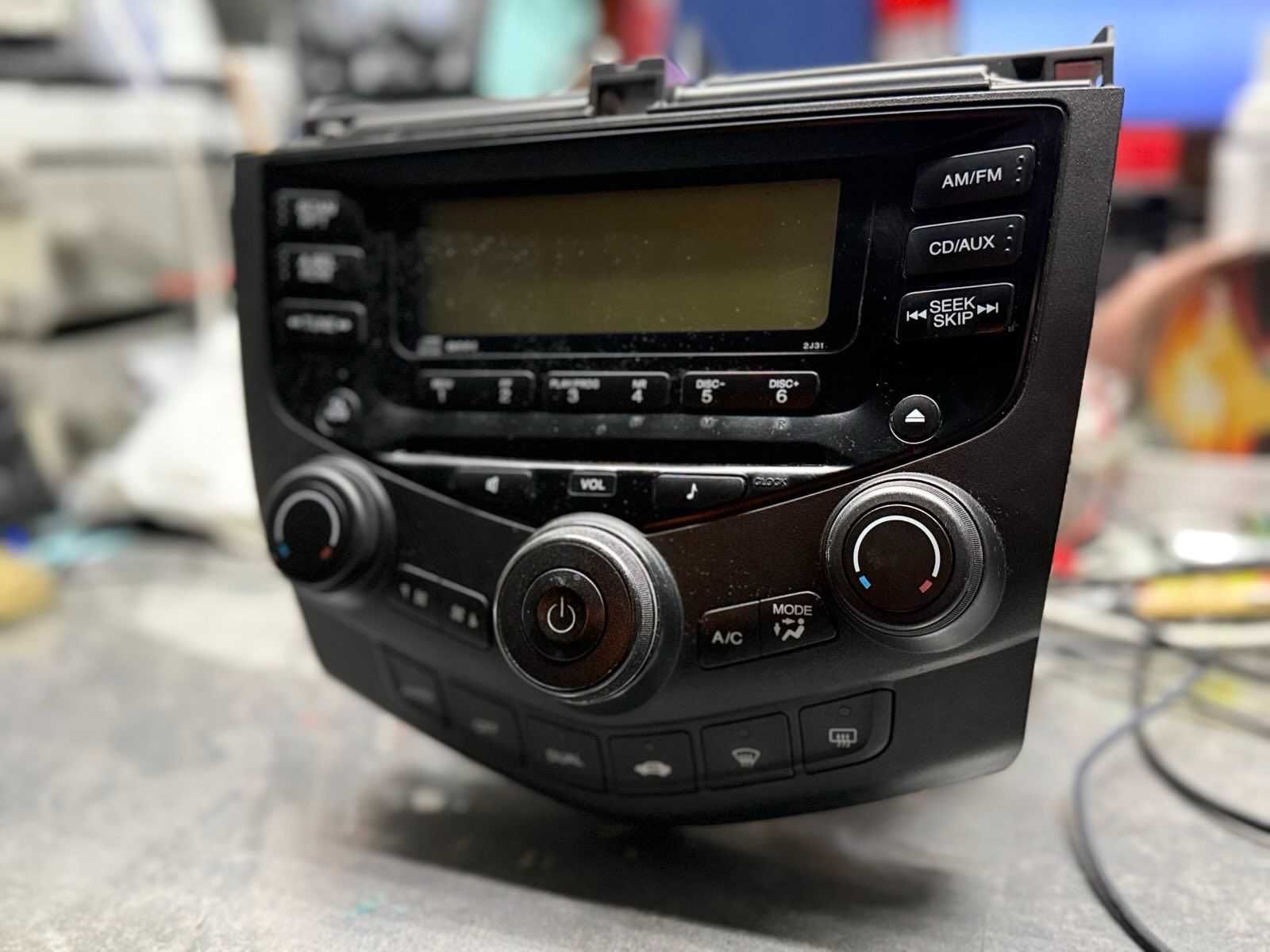 Fabryczne Radio Cd AC Honda Accord RG723RD
