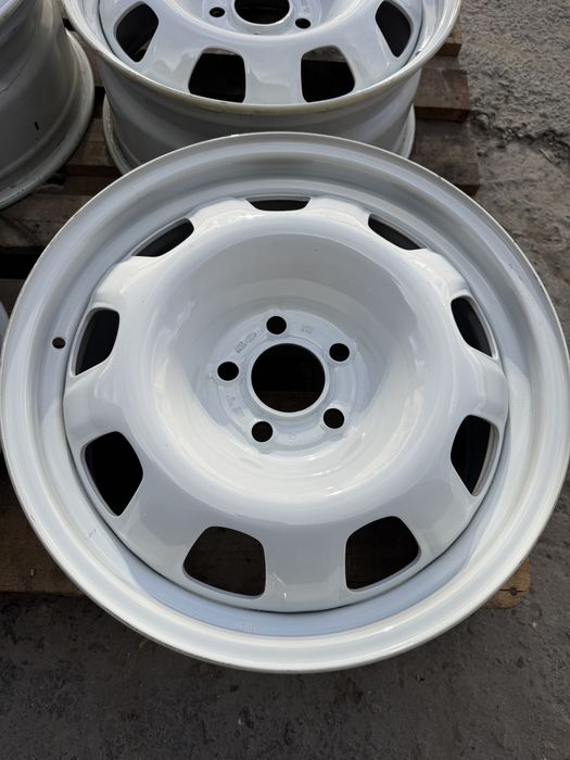 Диски 5x120 R18 BMW X5 Land Rover стальні нові