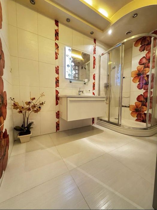 1к.кв. з євроремонтом, ЖК пр. Маршала Жукова, Нові Будинки