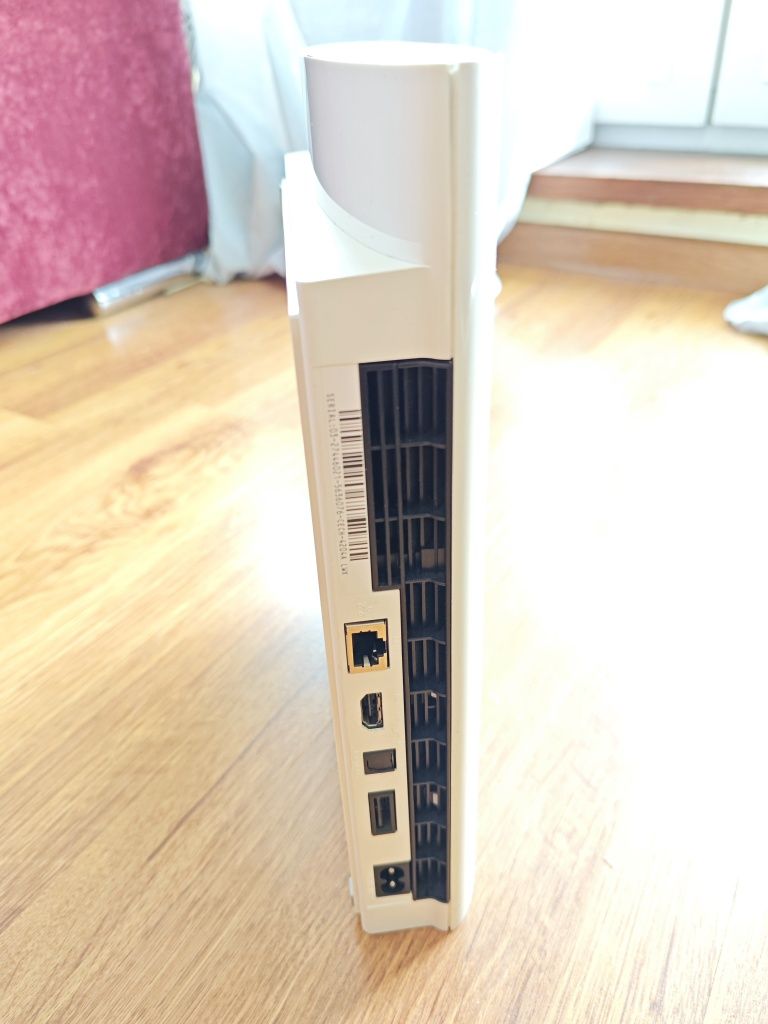 Playstation 3 super slim 500gb