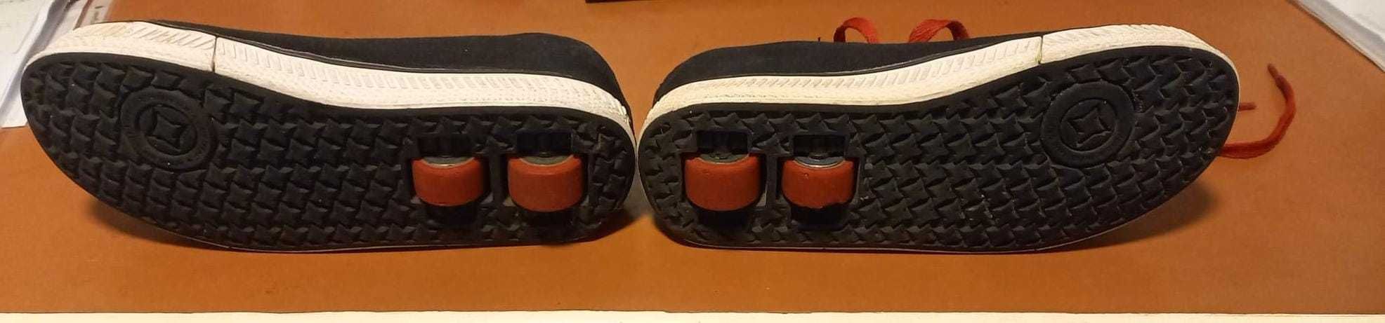 Tênis HEELYS com rodas