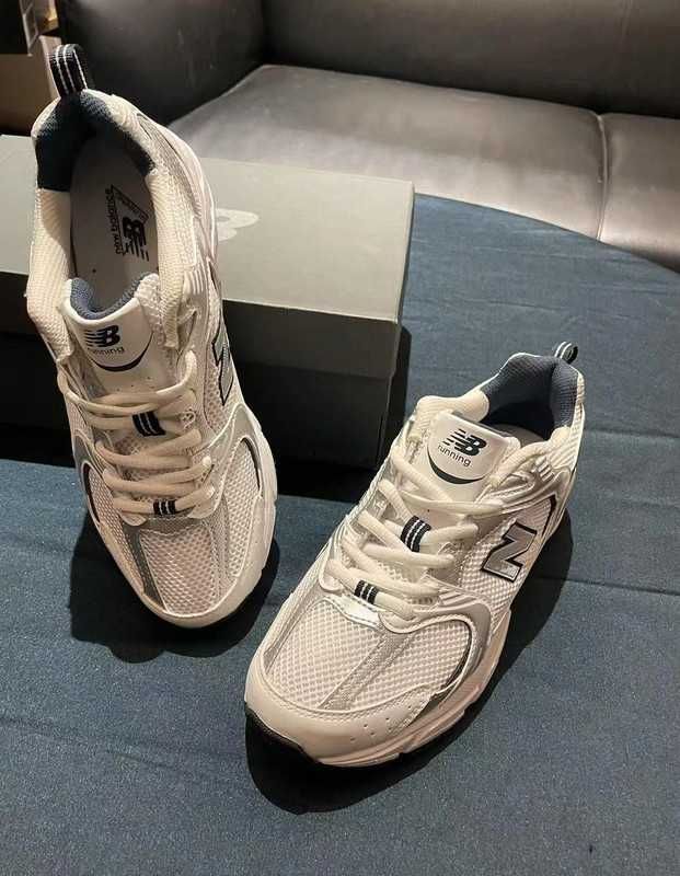 ModayNew Balance 530WhiteDamskieButySportowe_Oddychający Roz.40
