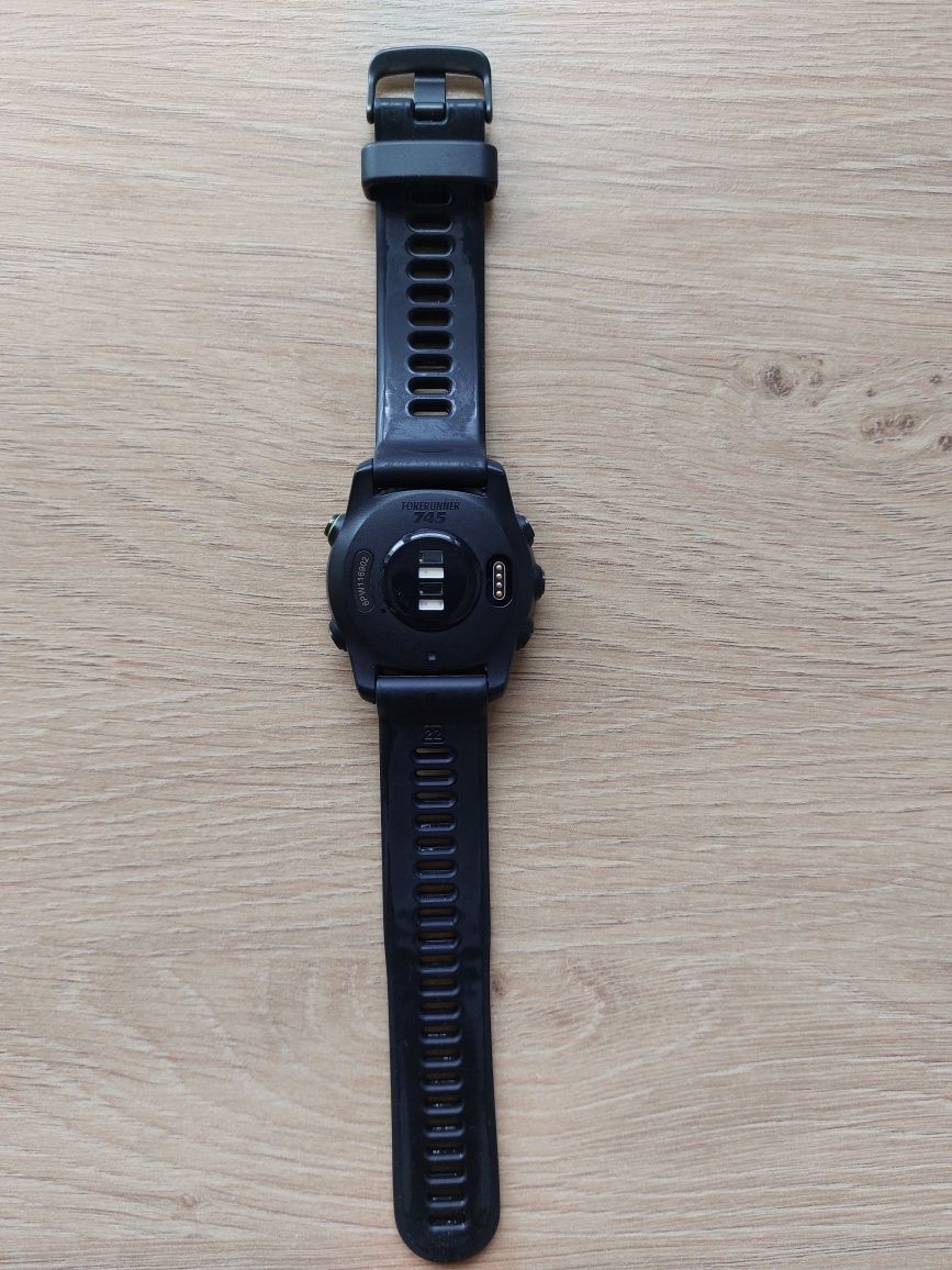 Garmin Forerunner 745