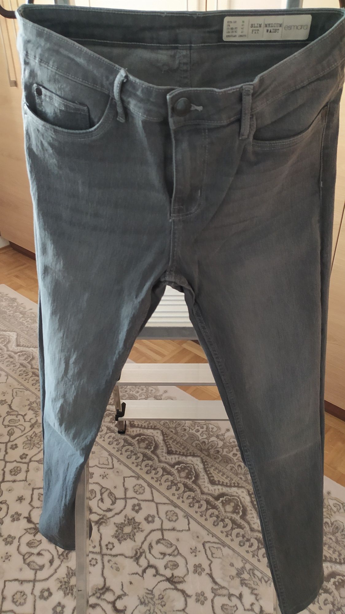 Spodnie damskie jeans