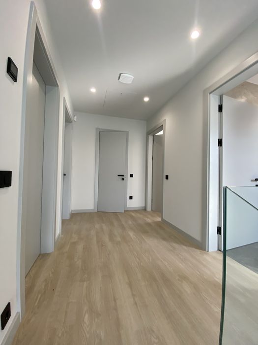 Стильний будинок з дизайнерським ремонтом 165 м2 на 5 сотках