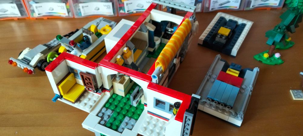 Lego creator 31052 Vacation Getaways