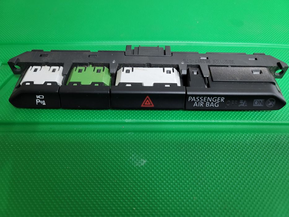 Блок кнопок VW Passat B8