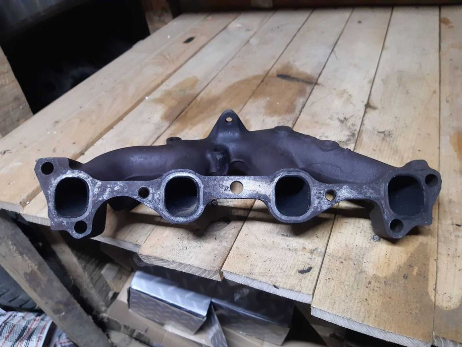 Коллектор выпускной Опель Астра 2 1.7 б.у 90467732