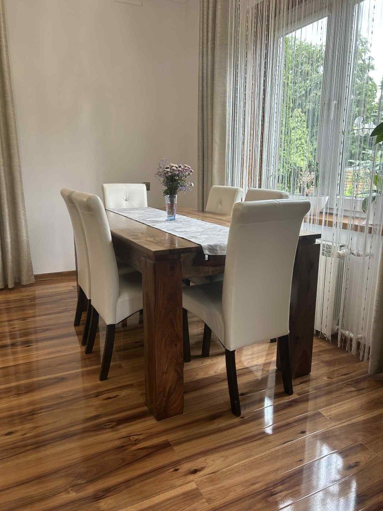 Krzesła do salonu (cena za 6 szt.)