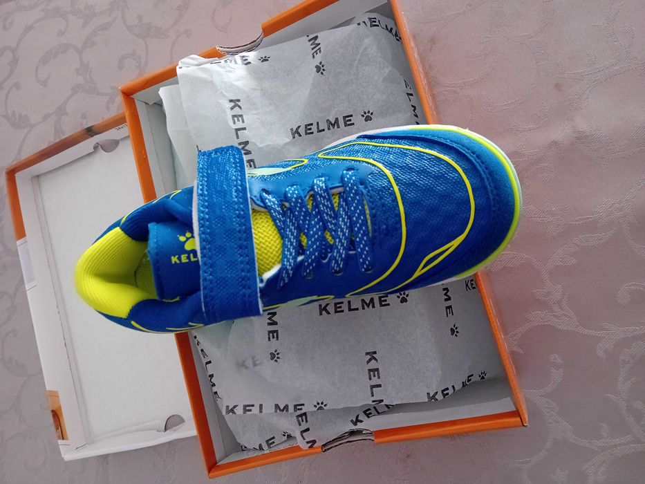 Ténis futsal criança KELME