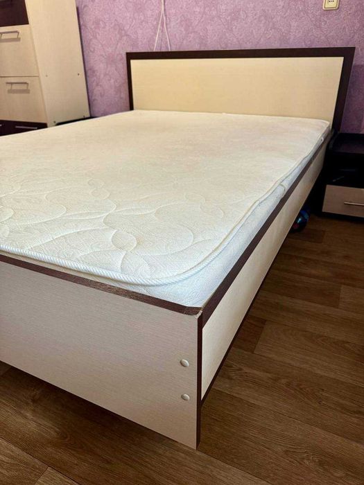 Продам ліжно Двоспальне 140 на 200 см м.Вараш + матрац, можна окремо!