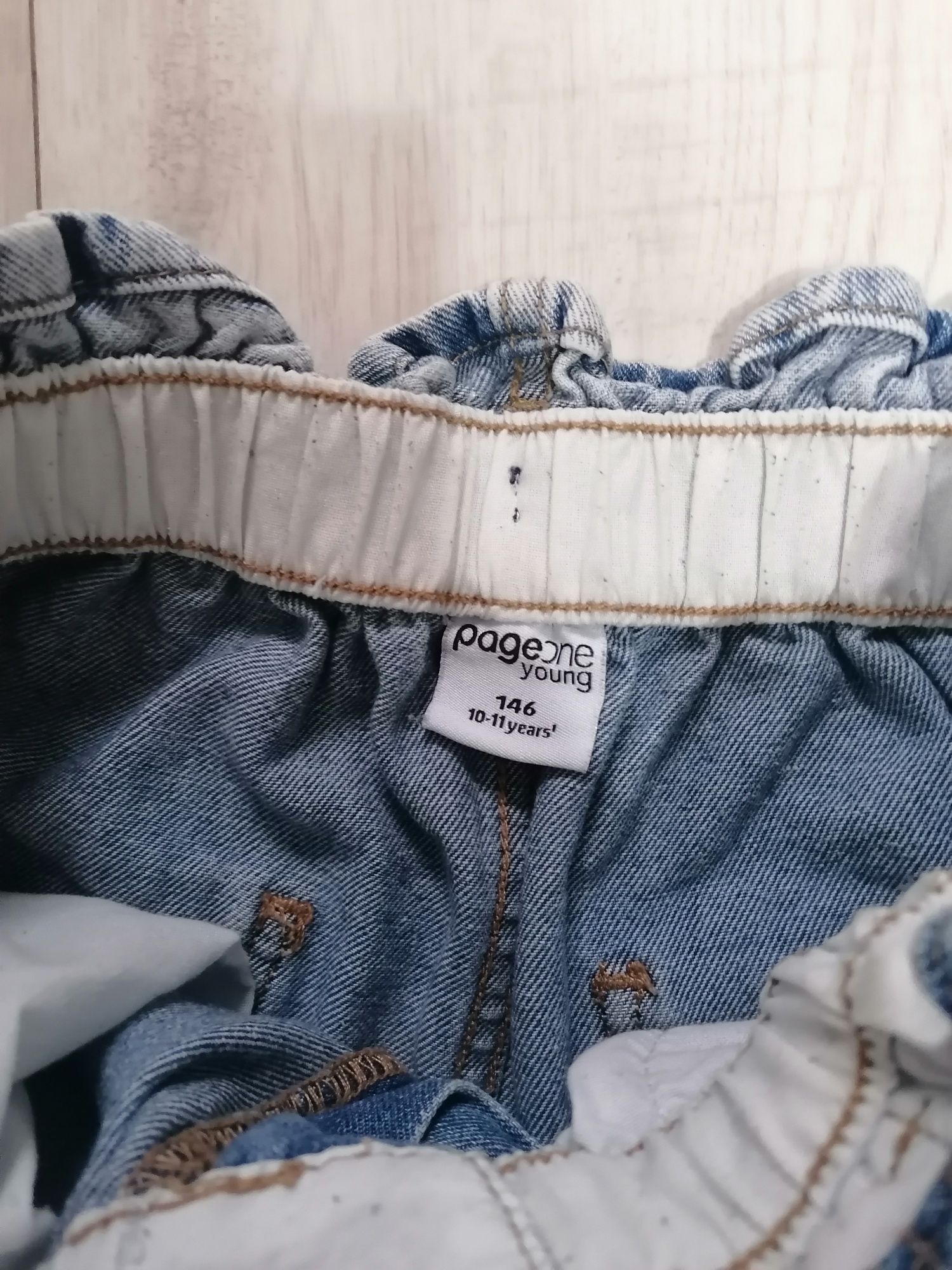 Spodenki paperbag 146