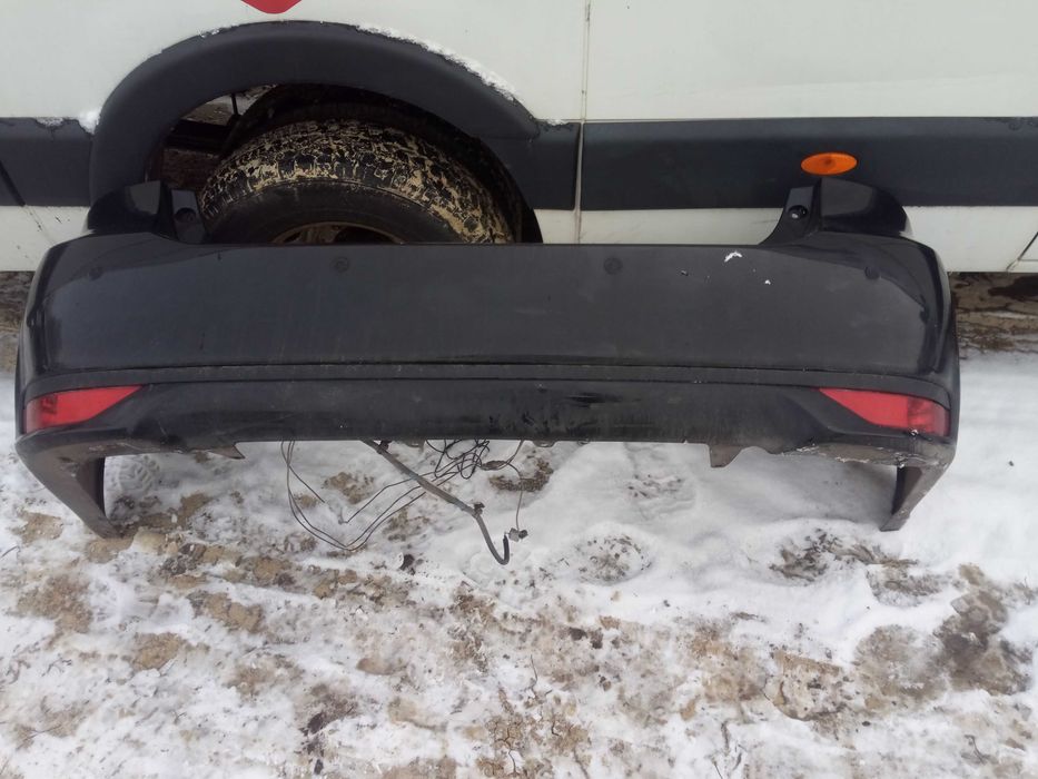 Toyota avensis t27 12-15 lift sedan zderzak tył kolor 209 czarny